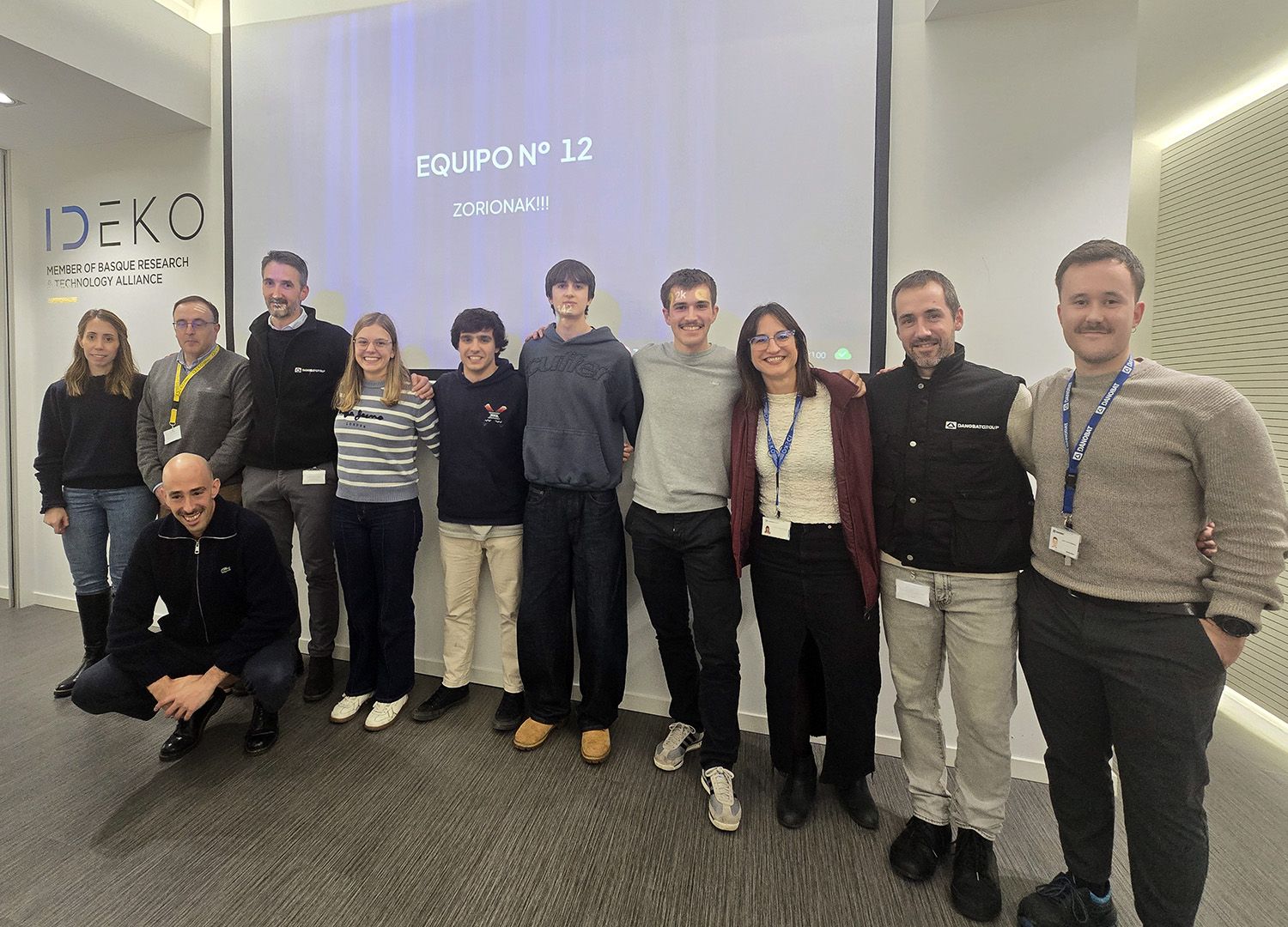 Más de 60 estudiantes de ingeniería viven una experiencia innovadora en la segunda edición de Advanced Manufacturing Hackathon